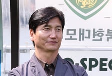 [포토] 정정용 감독 '원정전에서 일낸다'