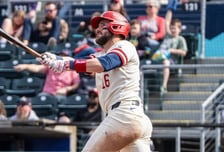 'KIA 재계약 불발→마이너 폭격' 위즈덤 미쳤다! 또 홈런, 13경기 9홈런 실화인가