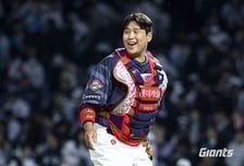 유강남 3G 연속 제외→박세웅 짝도 손성빈일까? 데이터는 'NO'라고 말한다! 김태형 선택은