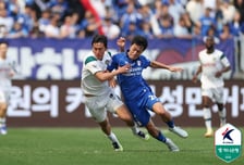 '이정효호' 수원 7경기 만에 졌다, 2경기 '무승 수렁'... '또 무득점' 김포에 0-1 패 [수원 현장리뷰]