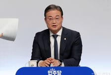 與 "하정우 출마, 8부능선"…정청래, 강력 요청 '굳히기'