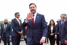 종전 기대 식었다...유가 뛰고 재건 멀어져, 뼈 아픈 항공·건설주