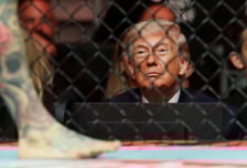 트럼프, '봉쇄'로 끝내지 않는다…"제한적 공습도 검토"