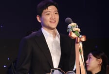 [포토] 정지석 '사진기자님 감사해요'