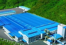 中 저가 공세에 '국내 유일' KCC 유리장섬유 공장 멈춘다