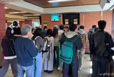 '천원 아침밥' 오픈런하고 '거지맵' 켠다…짠한 청년들의 '짠테크'