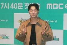 '등장곡이 맺어준 인연' 윤두준, '찐팬' LG 천성호 응원 위해 잠실 마운드 오른다!