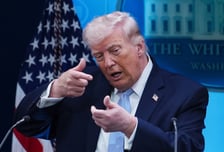 트럼프, 호르무즈 역봉쇄 시작..."이란, 합의 원한다고 연락"