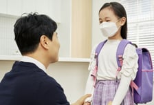 "수능 6등급? 남교사 싫어, 성 문제도"...담임 바꿔달라는 학부모