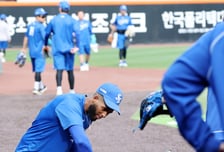 [포토] '홈런킹도 수비는 소홀할수 없지' 디아즈