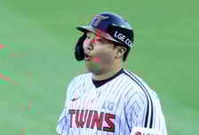 [포토] 문보경 '선제 1타점이 보물이여'