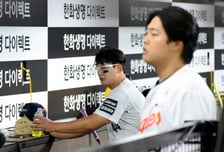 '18사사구' KBO 역사를 새로 썼다, "적시타는 없었지만" 승장도 할 말이 없었다 [대전 현장]