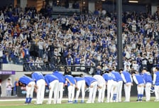 [한번에쓱] 끝까지 기다려줘서 감사합니다! '8회 추격, 9회 역전으로 6-5로 승리한' 삼성 라이온즈