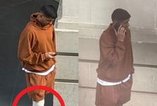 '더선 독점' 로메로, 무릎 보호대 차고 절뚝 "다리 끌며 병원 밖으로"... 토트넘 캡틴 처참한 몰골 "월드컵 이대로 끝?"