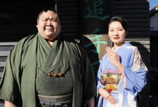 '폭탄선언' 승무원과 결혼 '무려 200㎏ 초거구' 레전드 "100kg 빼겠다"... 안타까운 은퇴→파격 공약 화제