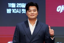 "미성년 자녀 향해 패륜 발언"…추신수, 악플러 47명 고소했다