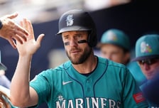 [오피셜] '마이너 폭격' KIA 퇴출 외인, 전격 콜업! 15경기 9홈런 괴력 인정 받아→韓계 외야수 출산 휴가 공백 메운다