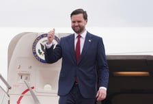 핵 포기 대가는 이란 국민 번영..."트럼프, 종전 일괄타결 원해"