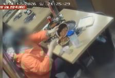 [영상] "남은 고기 포장하게" 봉투 받더니...셀프바 '파채' 쓸어간 손님