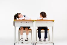 "엄마, 수업 지루해"...교과서만 읽는 담임, 민원 넣겠다는 학부모 '뭇매'