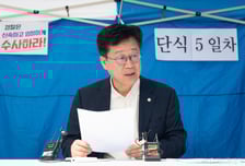 '단식' 안호영, '압색' 이원택…與전북지사 공천 혼돈 지속