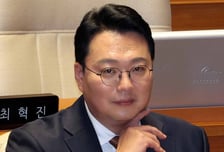 천하람 "'영국 국적' 신현송 장녀, 2023년 강남에 허위 전입…자료 제출해야"