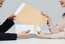 가족·지인 부당대출 '86억'…내 돈처럼 꺼내쓴 새마을금고 이사장 실형