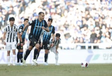 '전 경기 공격P 위엄' 무고사, 통산 4번째 '이달의 선수'... 다시 증명한 '인천의 왕'