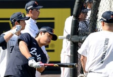 [포토] '코치님 때리는거 아님' 타격훈련 강백호