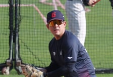 [포토] 김민성 '돌아온 내 구역 3루'