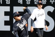 [포토] '베테랑괴물도 출격준비'