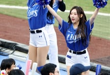 [포토] '독수리 사냥엔 사자지!' 천소윤과 한지은