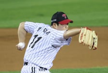 [포토] 함덕주 '토네이도 역투'