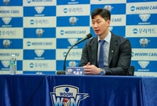 박철우 우리카드 핵심 '팀워크', 딸에게 힌트 얻었다 "우승과 왕조가 목표... 팀으로서 풀어나가겠다" [광화문 현장]