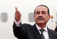 트럼프 "나의 최애 원수"…"훌륭해" 극찬한 중재국 파키스탄 실세