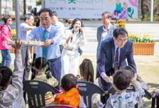 꽃나들이 왔다가 대만 파인애플에 '심쿵'…평택시·타이난시 달콤한 동행