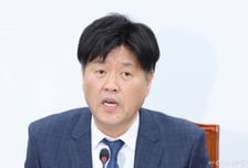 김용 "평택 방문 출마와 무관…조국·김재연, 분열 말고 연합해야"
