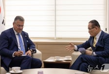 위성락, EU집행위원 면담…한-EU 경제안보 협력 논의