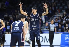 '슈퍼팀 부활' 리그 6위 KCC, 6강 PO 3전 전승→'압도적' 4강 진출... 3위 DB 완파 [부산 현장리뷰]