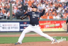 "류현진! 류현진!" 20년 전도 지금도 패패패패패패류였다... 한화, 롯데 5-0 꺾고 6연패 탈출 [부산 현장리뷰]