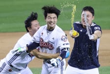 '대박' 미라클 두산 10회 연장 끝내기 드라마! KIA 9연승 도전 STOP... 사령탑 "팬분들 끝까지 응원해주셔서 승리했다" [잠실 현장리뷰]