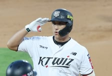 "황재균 그립네!" 이강철이 뜬금없이 은퇴 선수 떠올린 이유→대체 왜?