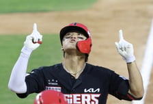 [포토] 투런 김도영, 9연승 축포