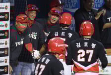 [포토] 이범호 감독 '연승 GO GO GO'