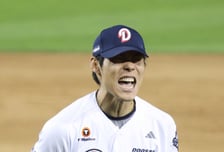 [포토] 윤태호, 주먹 불끈