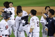 [포토] 이유찬 '찬호 형 지금 오열'