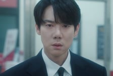 '신이랑 법률사무소' 유연석, 아동 연쇄납치범 총격에 심정지…시청률 자체 최저 6.0% [종합]