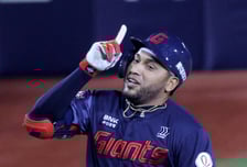 레이예스 빼면 '타율 리그 꼴찌'... 답도 없는 롯데 타선, 하다못해 '타율 0.389' 육성선수라도 기대야 하나