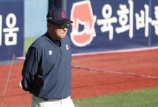 [속보] 윤동희·정철원·쿄야마·김민성 '충격' 1군 말소! 김태형 감독 '마침내' 칼 들었다... 김동현·이서준·박세진·김강현 콜업