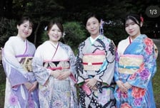 '반전 미모' 日 빙속 여제 다카기 미호, 유니폼 벗고 기모노 입으니 열도 '발칵'... 은퇴하더니 싹 바뀌었네